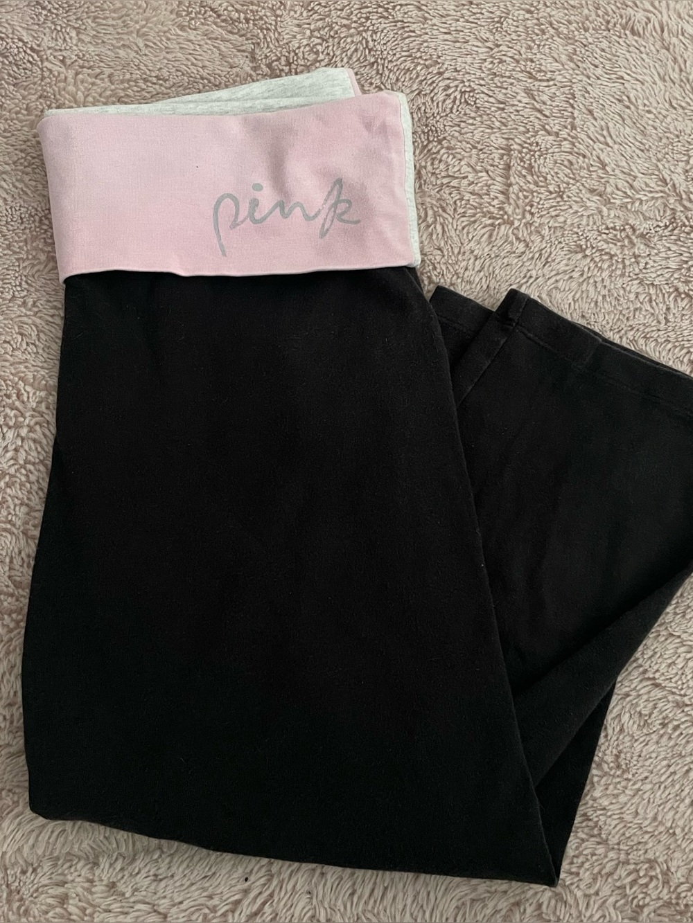 Victorias Secret PINK Yoga Capri Leggings